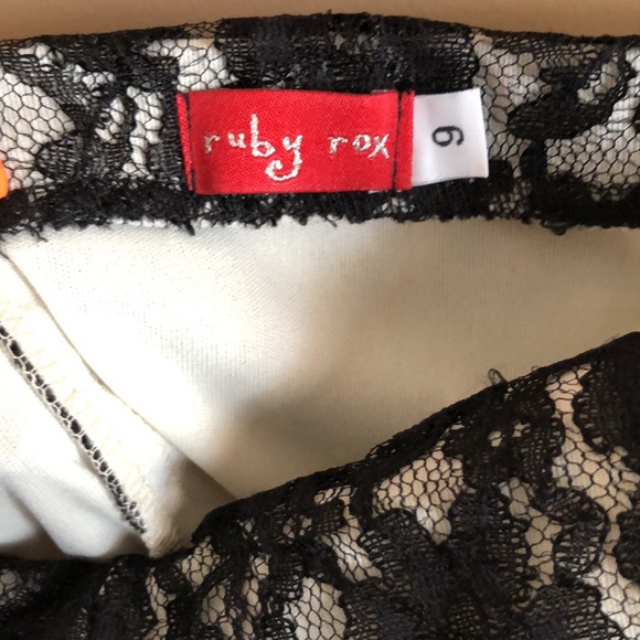 Ruby Rox Black Lace Strapless Dress Size 9 - Picture 4 of 4